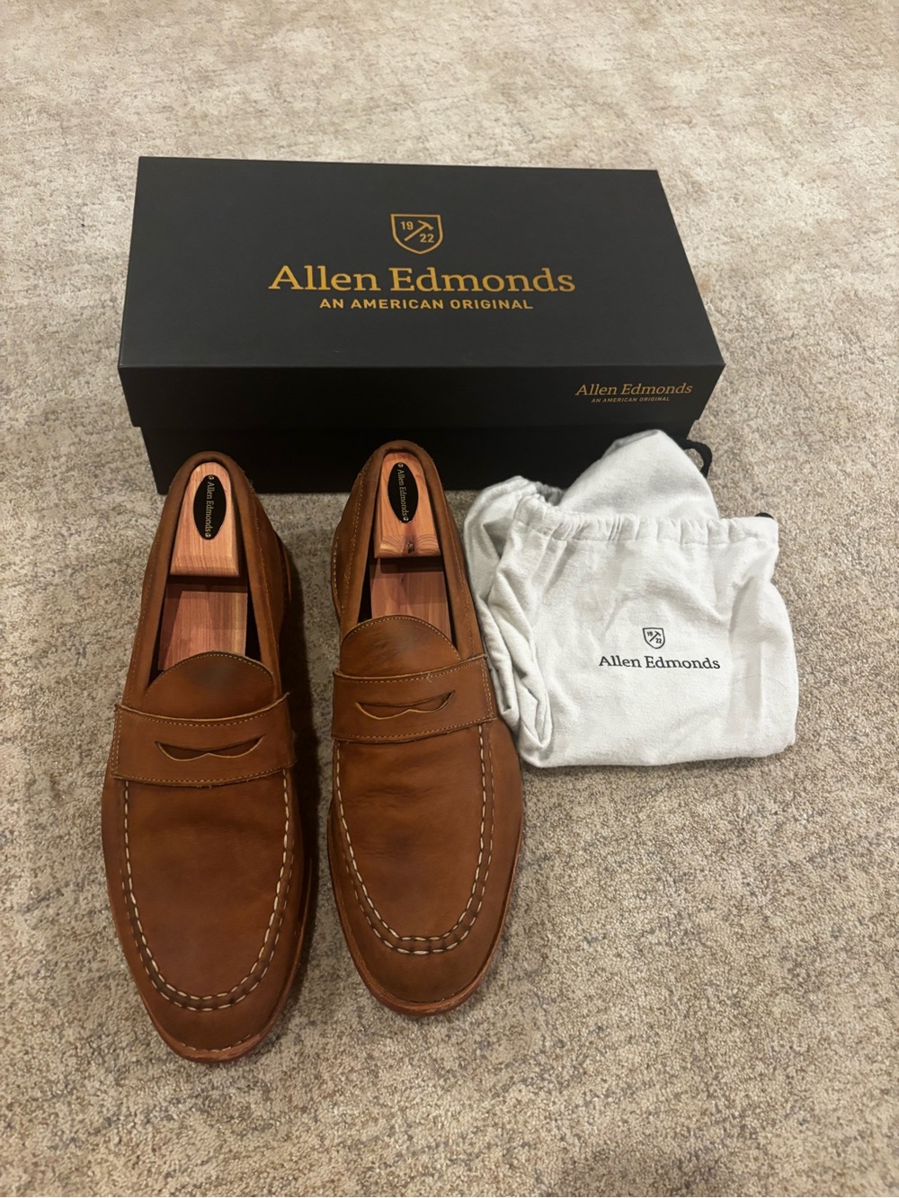Allen Edmonds Men’s Tan Addison Style shoes